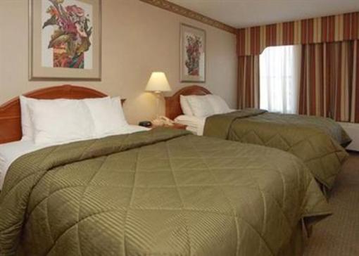 фото отеля Comfort Inn Chelsea (Michigan)