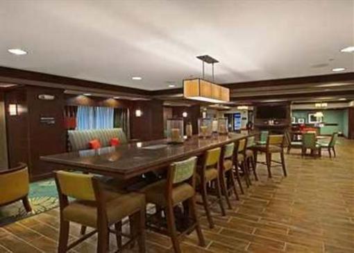 фото отеля Hampton Inn New Albany (Mississippi)