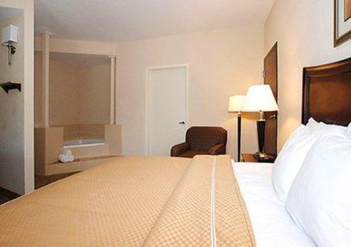 фото отеля Comfort Suites Saraland
