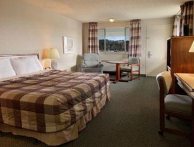 фото отеля Auburn Days Inn