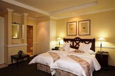 фото отеля Courtyard Hotel Rosebank Johannesburg