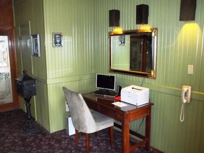 фото отеля BEST WESTERN Raintree Motor Inn