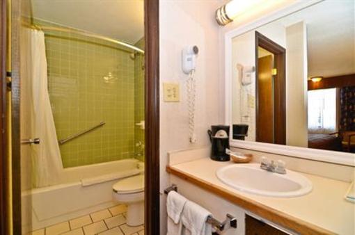 фото отеля BEST WESTERN Raintree Motor Inn