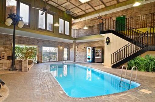 фото отеля BEST WESTERN Raintree Motor Inn