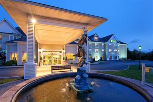 фото отеля Holiday Inn Express Mystic