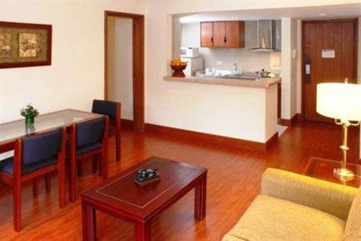 фото отеля Estelar Apartamentos Aeropuerto Bogota