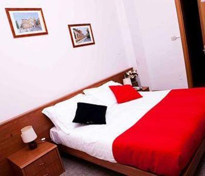 фото отеля Accademia Hotel Bologna