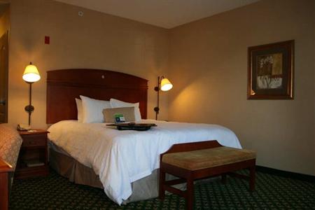 фото отеля Hampton Inn Dover (New Hampshire)