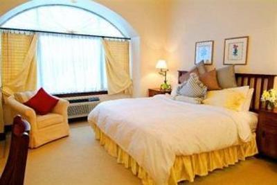 фото отеля Benmiller Inn Goderich