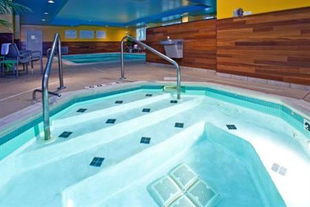 фото отеля Hotel Indigo Fishers - Indy's Uptown