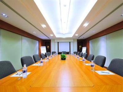 фото отеля Centre Point Sukhumvit 10
