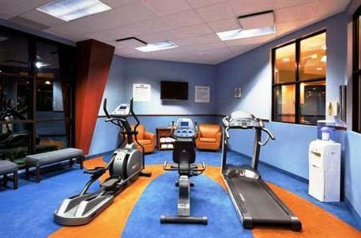 фото отеля Holiday Inn Express St. Jean sur Richelieu