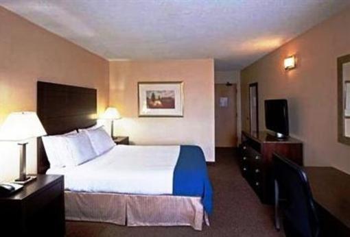 фото отеля Holiday Inn Express St. Jean sur Richelieu