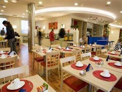 фото отеля Ramada Encore Bologna Fiera