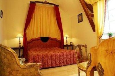 фото отеля Le Pavillon Du Chateau Hotel Garrevaques