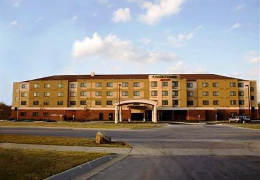 фото отеля Courtyard Fayetteville