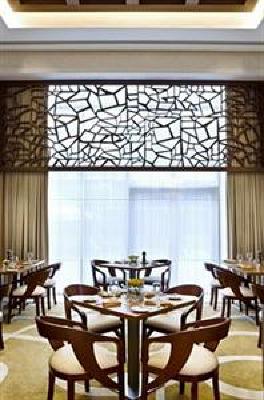 фото отеля Four Points By Sheraton Sheikh Zayed Road Dubai