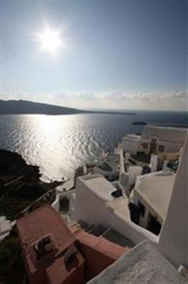 фото отеля Fotinos Houses Oia (Greece)