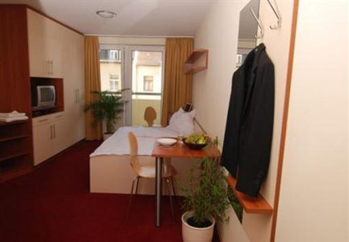 фото отеля Appartement-Munchen