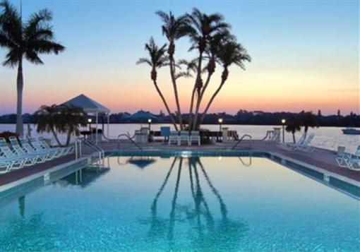 фото отеля The Palm Bay Club