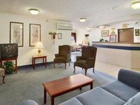 Days Inn & Suites Faribault