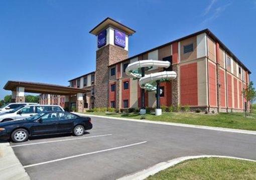 фото отеля Sleep Inn & Suites and Indoor Water Park