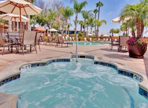 фото отеля Holiday Inn San Diego-Bayside