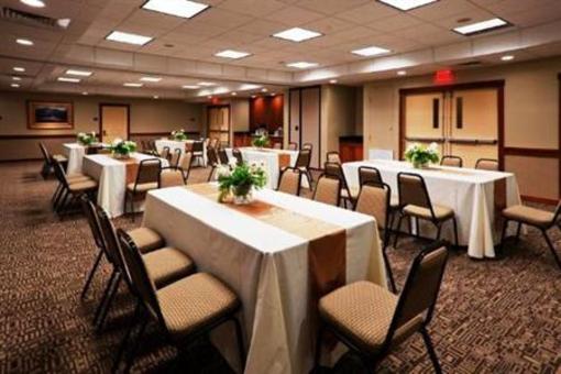 фото отеля Holiday Inn Express Turlock