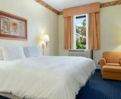 фото отеля Baymont Inn and Suites Tallahassee