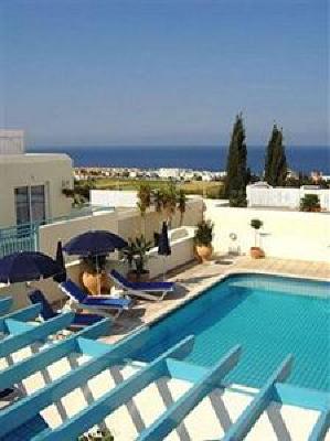 фото отеля Sunny Hill Hotel Apartments Paphos