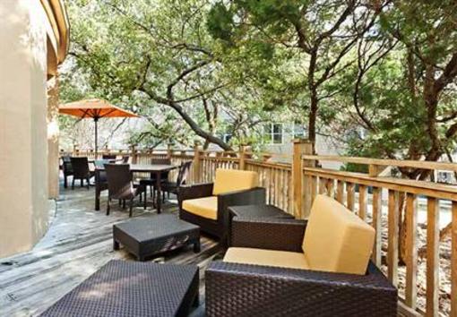 фото отеля Courtyard by Marriott Austin Northwest/Arboretum