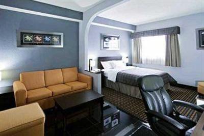 фото отеля BEST WESTERN Bonita Springs Hotel & Suites