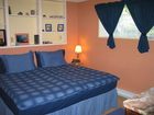 фото отеля Pine Cones Bed & Breakfast
