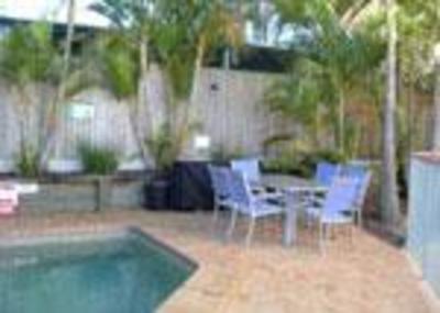 фото отеля Surfcomber on the Beach Apartments Maroochydore