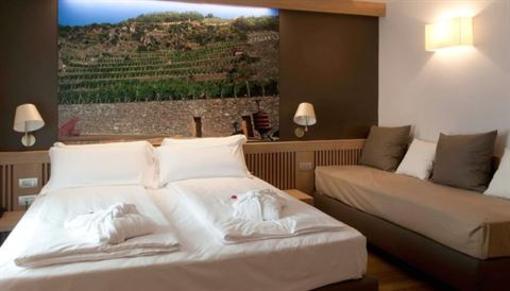 фото отеля Wine Hotel Retici Balzi