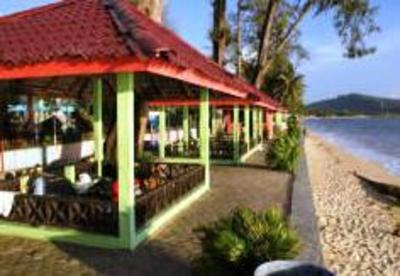 фото отеля Hotel Bumi Asih Pandan Beach Resort
