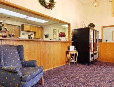 фото отеля Super 8 Motel Columbus (Nebraska)