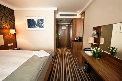 фото отеля Holiday Inn Lodz