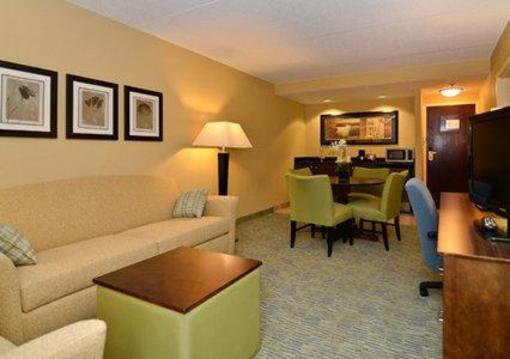 фото отеля Comfort Inn & Suites Newark (Delaware)