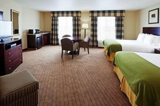 фото отеля Holiday Inn Express Hotel & Suites Syracuse North - Airport Area