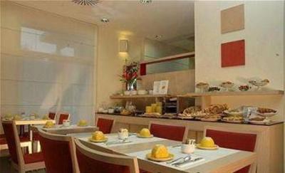фото отеля Idea Hotel Torino Mirafiori