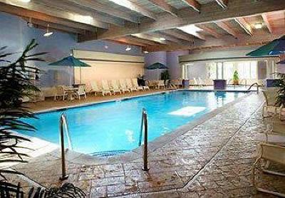 фото отеля SpringHill Suites Des Moines West