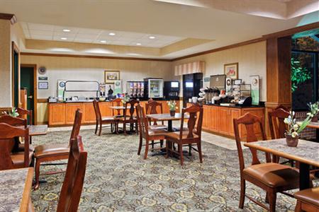 фото отеля Country Inn & Suites By Carlson, Raleigh-Durham Airport, NC