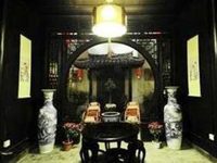 Phoenix Qingke Guzhen Hotel