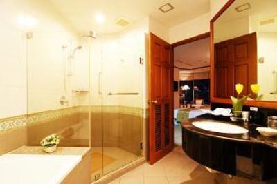 фото отеля Grand Diamond Suites Hotel