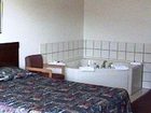 фото отеля Economy Lodge and Suites