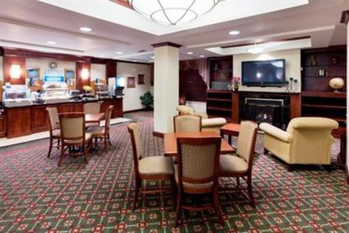 фото отеля Holiday Inn Express Hotel & Suites Chambersburg