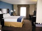 фото отеля Holiday Inn Express Hotel & Suites Shelbyville - Indianapolis