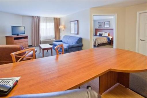 фото отеля Candlewood Suites Kalamazoo