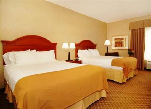 фото отеля Holiday Inn Express Cedar Rapids Collins Road